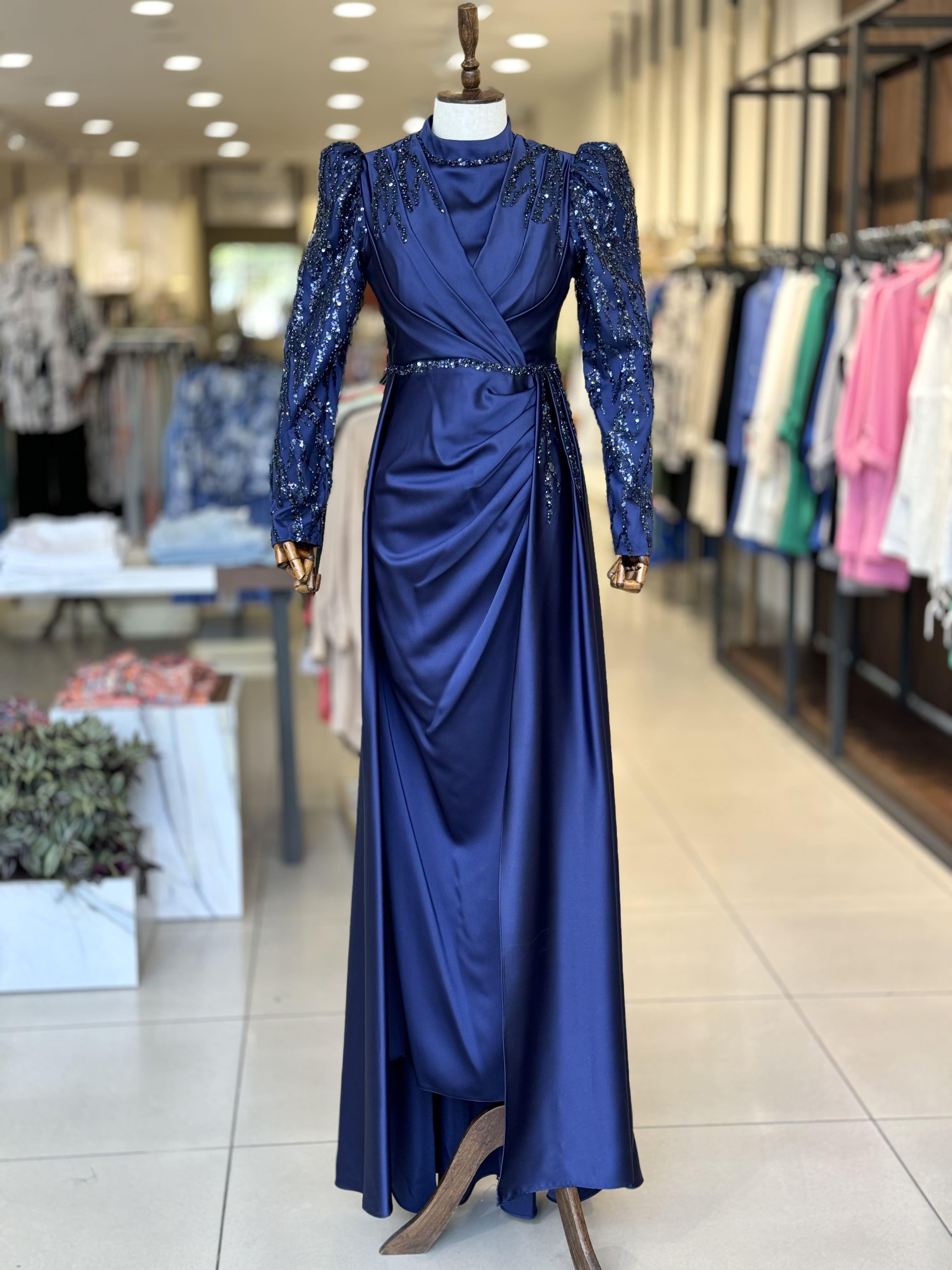 İşleme Detaylı Uzun Lacivert Elegans Abiye 2363