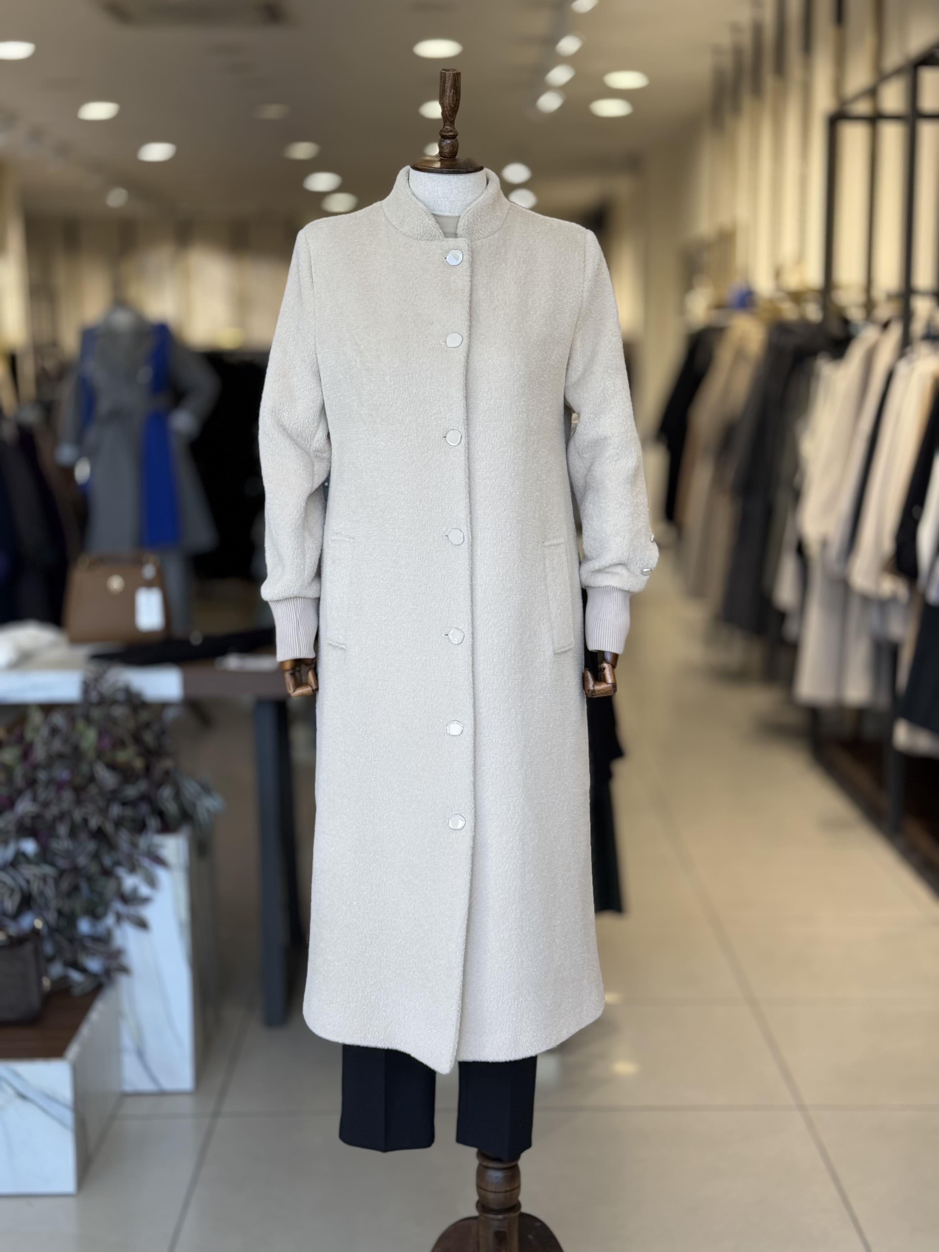 Düğme Detaylı Angora Bej Kaban 5010