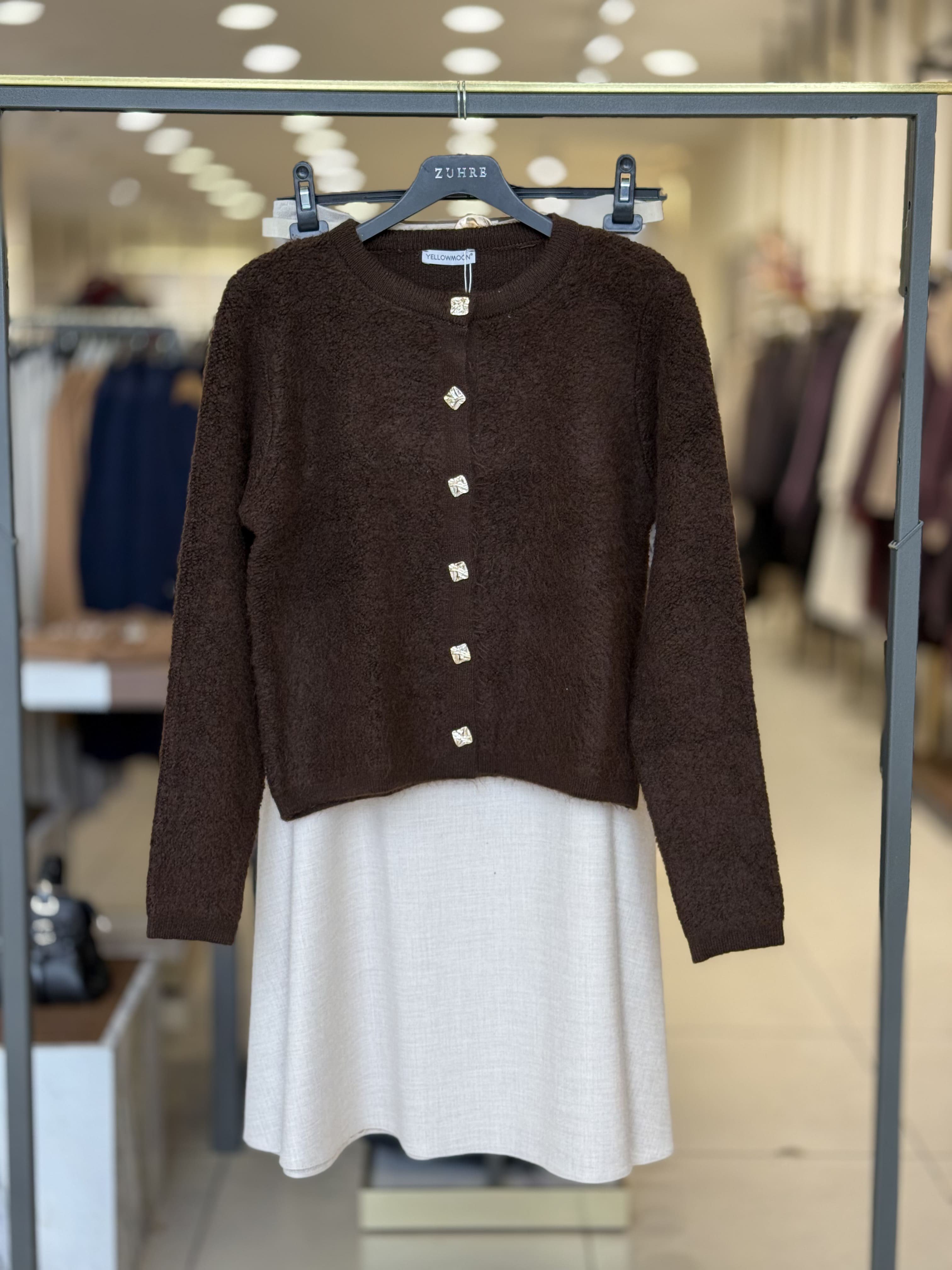 5027 TRİKO HIRKA
