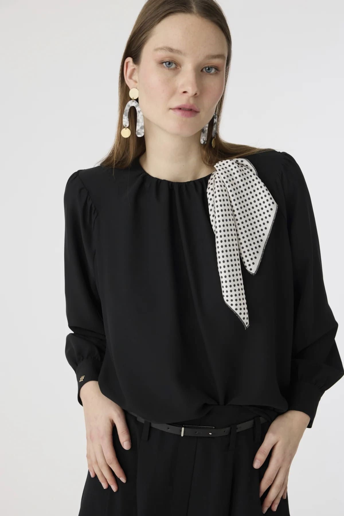 B-0142 SHON BLUZ 38-44