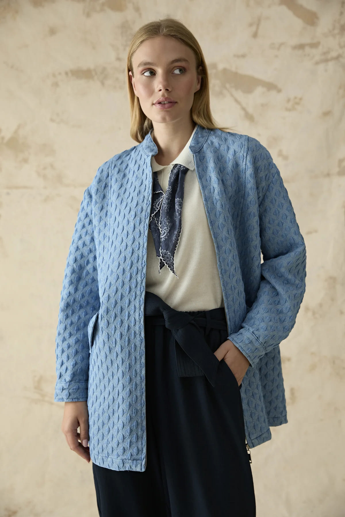 C-0184 VELA CEKET 38-44