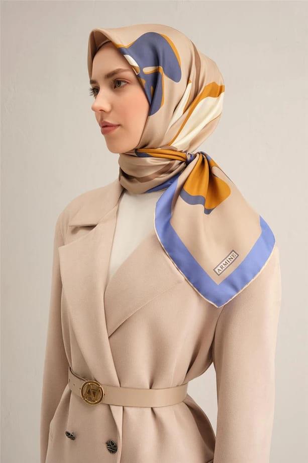 ARMİNE DESENLİ SAF İPEK TWİLL EŞARP 9317