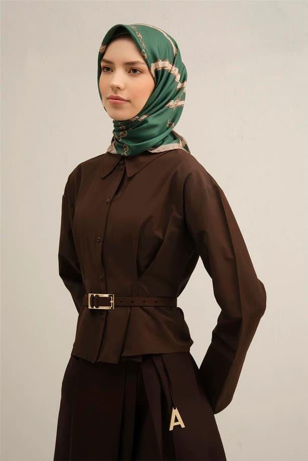 ARMİNE DESENLİ SAF İPEK TWİLL EŞARP 9346