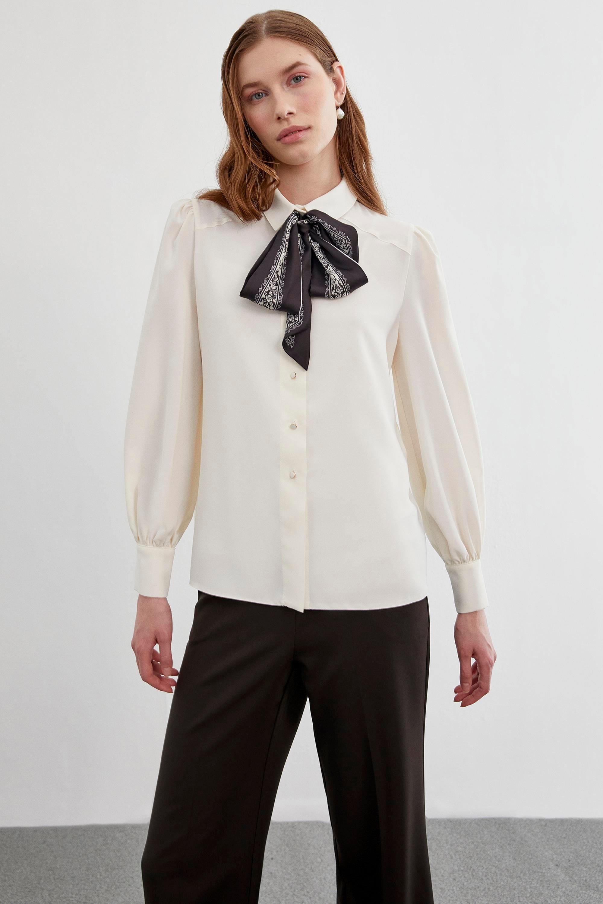 Uzun Kollu Düz Ekru Gömlek G-0060