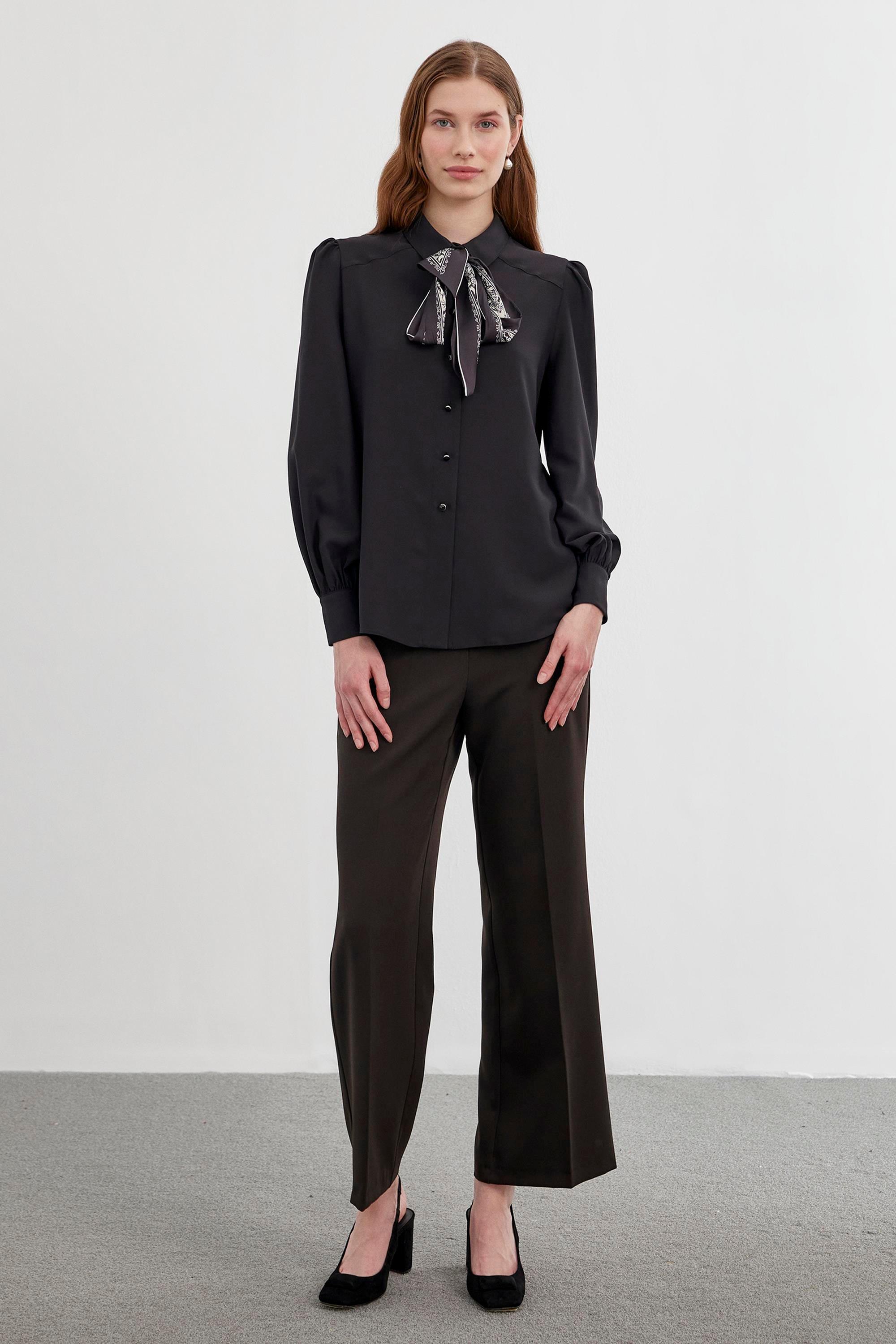 Uzun Kollu Düz Siyah Gömlek G-0060