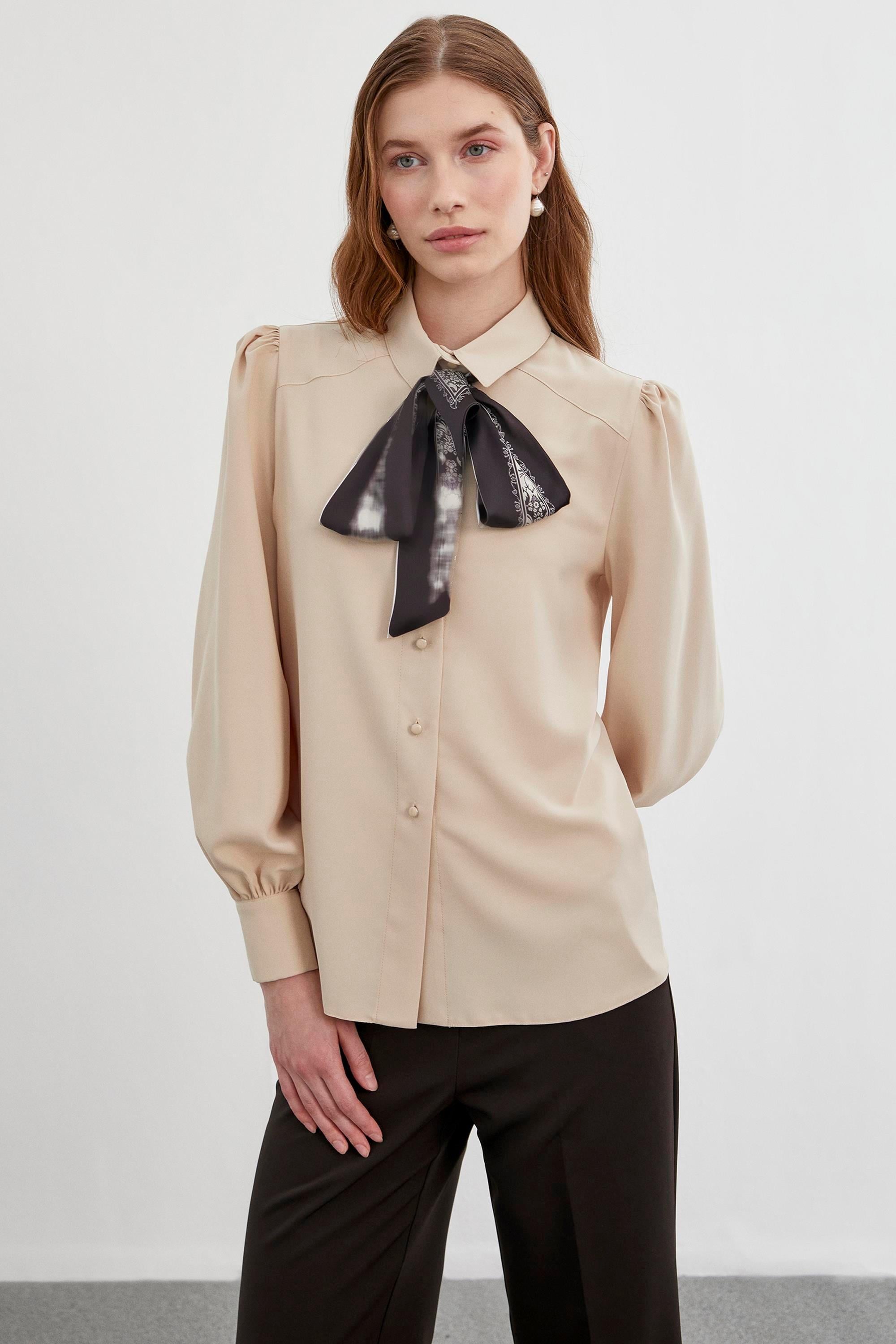 Uzun Kollu Düz Bej Gömlek G-0060