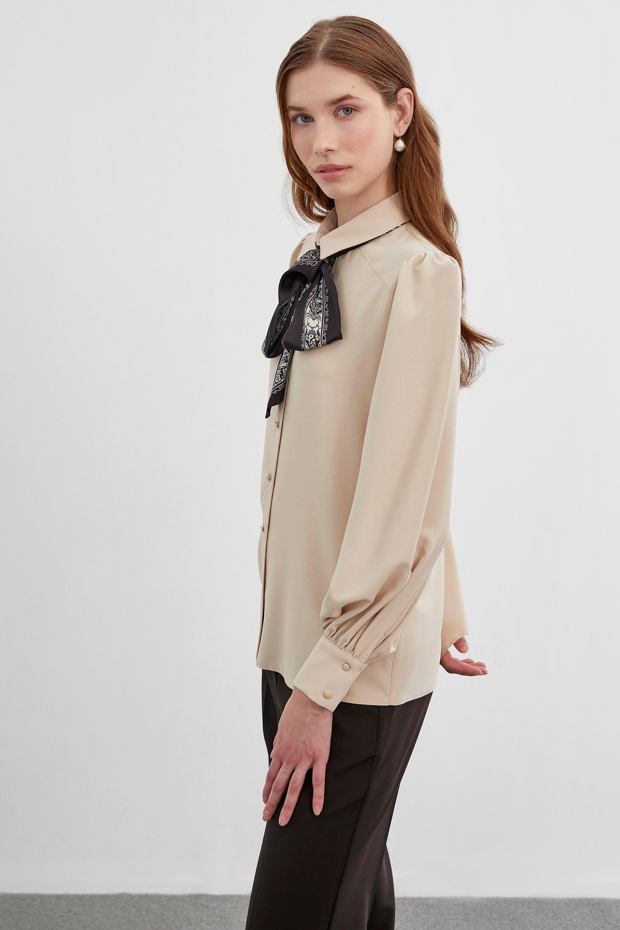 Uzun Kollu Düz Bej Gömlek G-0060