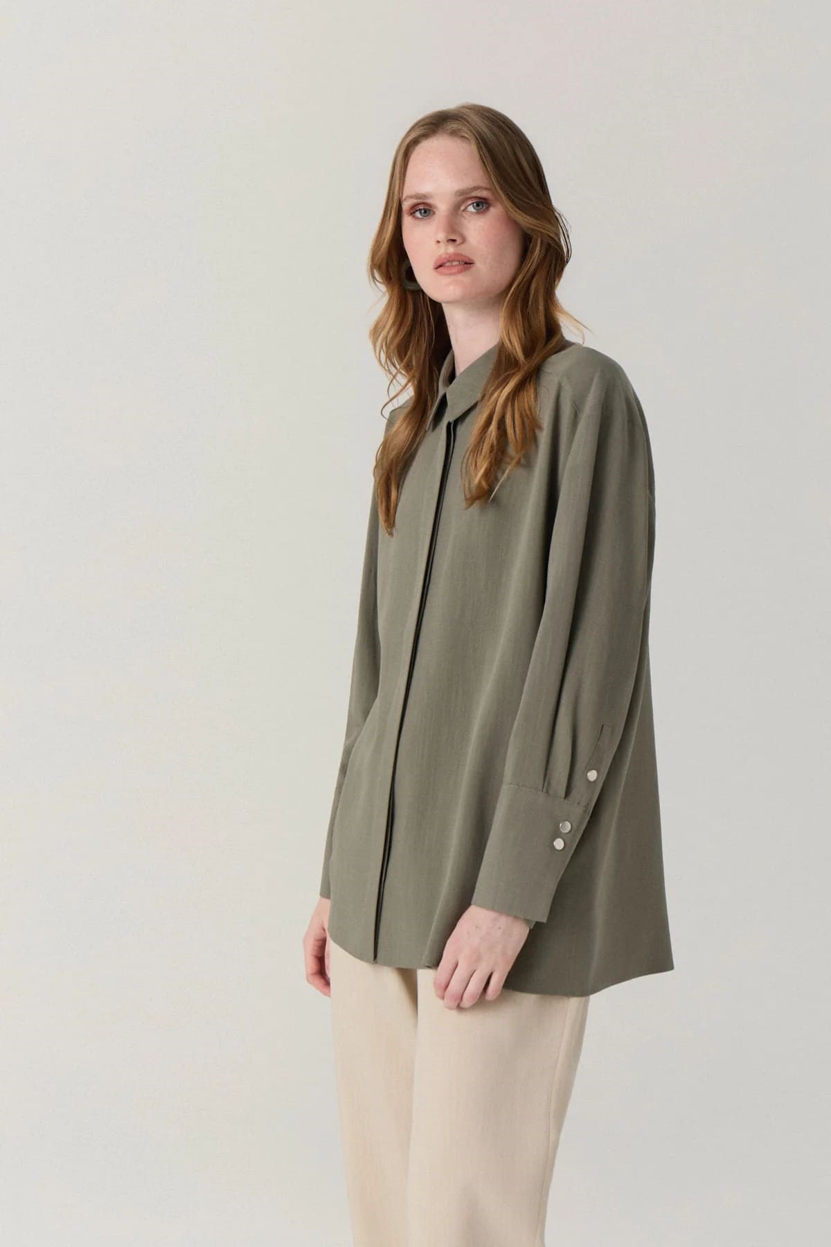 G-0131 SAREL GÖMLEK 38-44