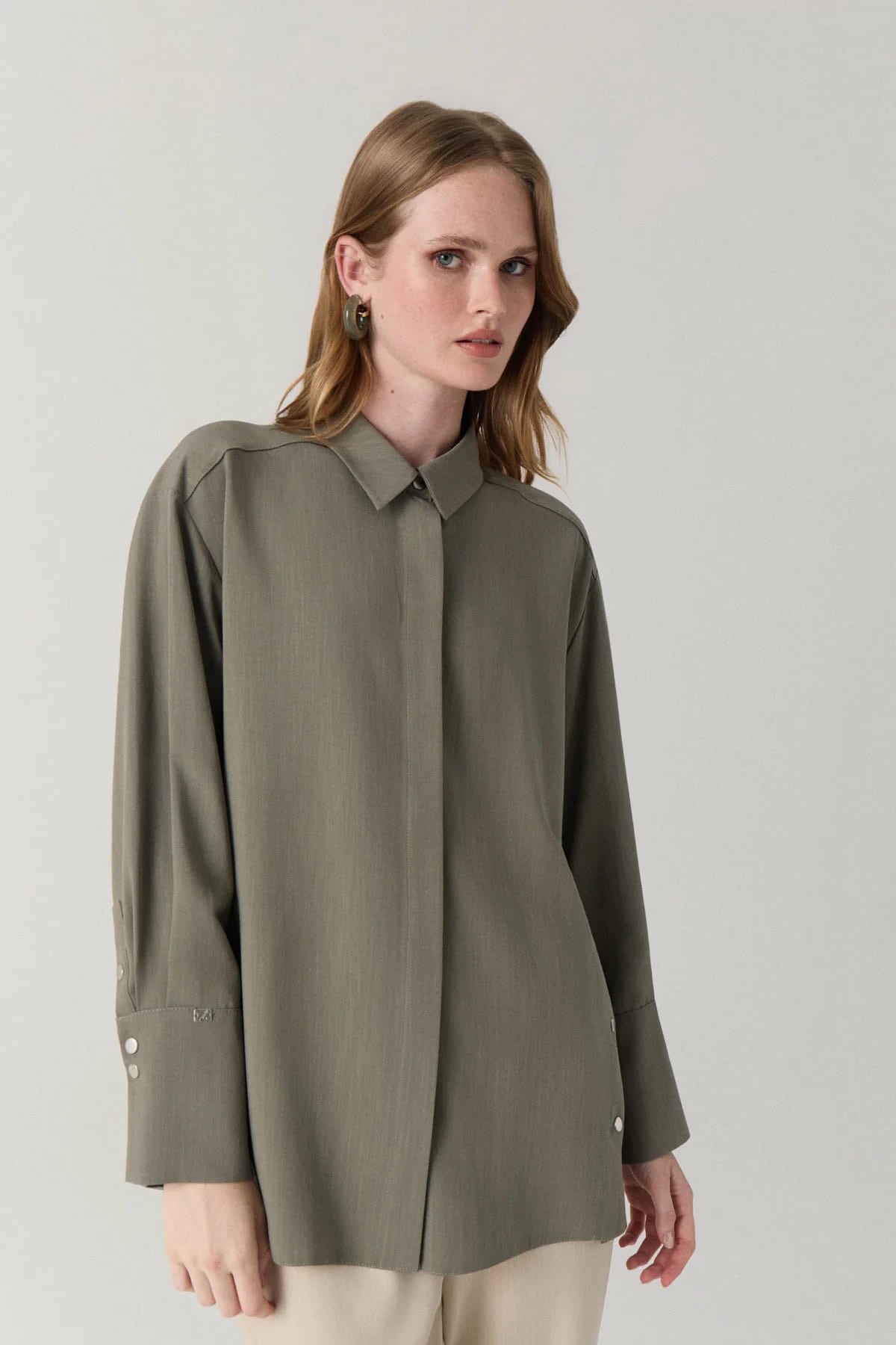 G-0131 SAREL GÖMLEK 38-44