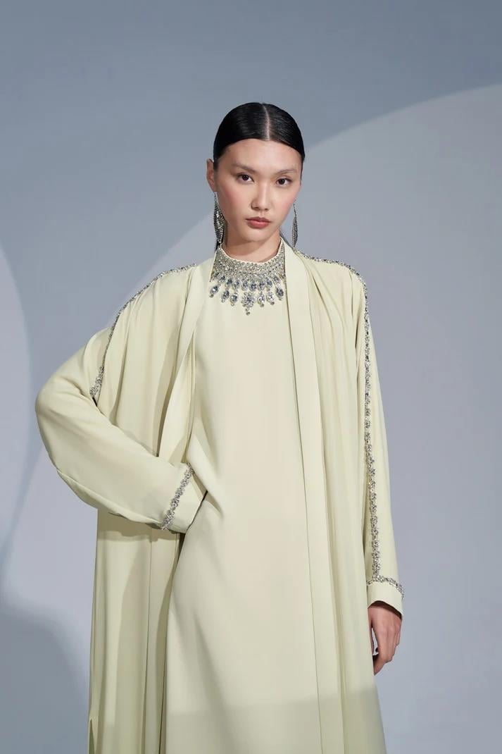 Ön Yaka ve Kol İşleme Detaylı İçlik Takım Abaya Mimoza 6230