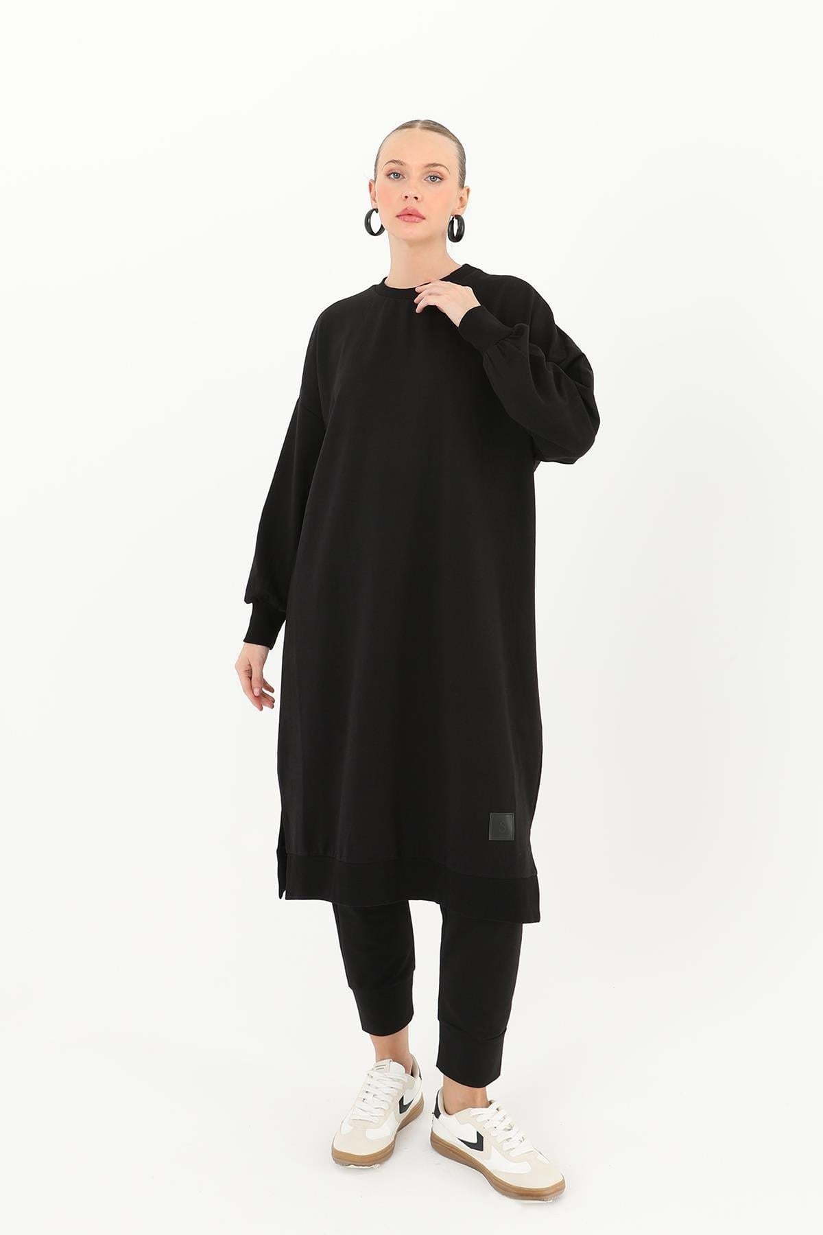 Uzun Düz Siyah Sweatshirt 30645