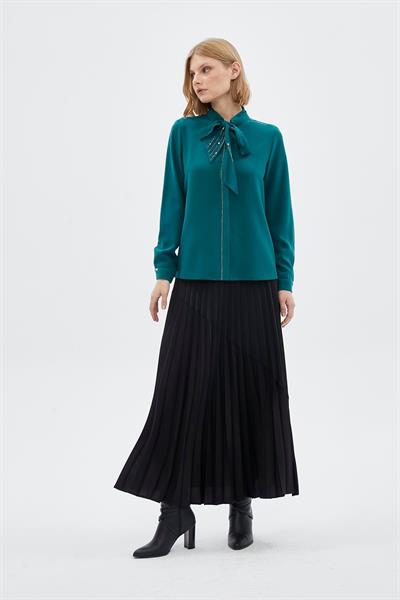 Fiyonk Yaka Uzun Kollu Zümrüt Gömlek 0088