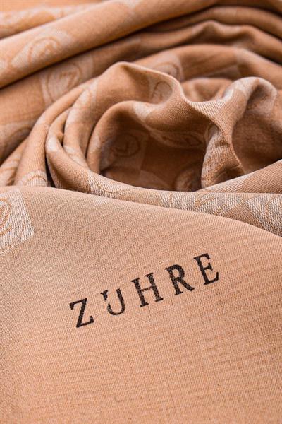 Monogram Desenli Bej Seher Şal 0106