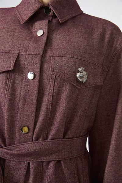 Broş Detaylı Kuşaklı Mürdüm Ceket C-0158