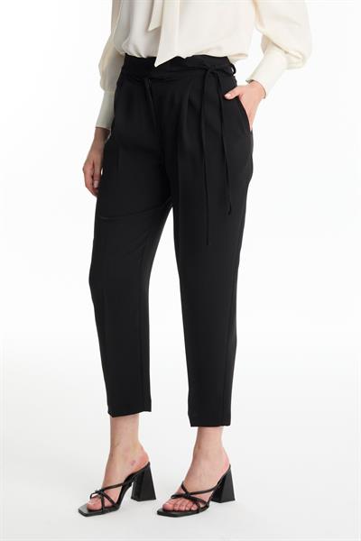 0229 TRAPHY PANTOLON 38-42