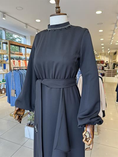 Beli Kuşaklı Taş Detaylı Siyah Abiye 0376