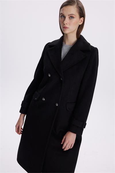 Kuşaklı Uzun Siyah Kaban 13570