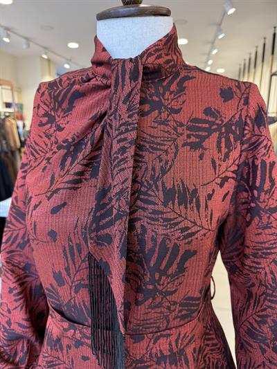 Yaprak Desenli Bordo Bluz 1400