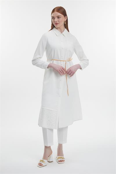 GÖMLEK YAKA DANTEL DETAYLI EKRU UZUN TUNİK 1451