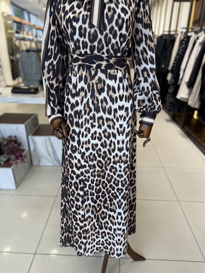 Kuşak Detaylı Leopar Desenli Elbise 1655