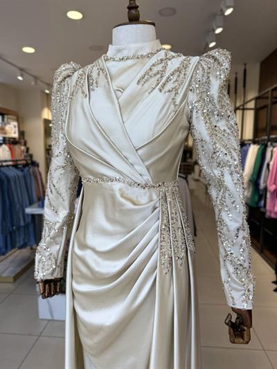 İşleme Detaylı Uzun Bej Elegans Abiye 2363