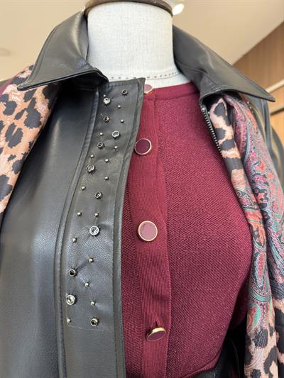 Düğme Detaylı Bordo Triko Takım 4110