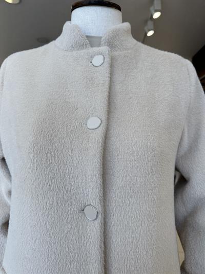 Düğme Detaylı Angora Bej Kaban 5010