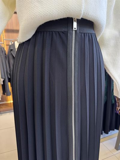 Piliseli Fermuar Detaylı Siyah Etek 7617