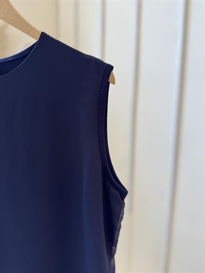 Önü Şifonlu Kolsuz Lacivert İçlik 869