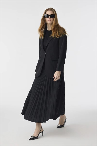 Kruvaze Yaka Tek Düğmeli Siyah Ceket 0070