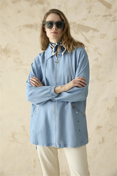 Fermuar Detaylı Mavi Denim Ceket C-0181