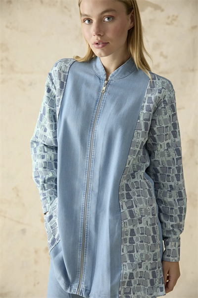 Kol Detaylı Mavi Denim Ceket 0194