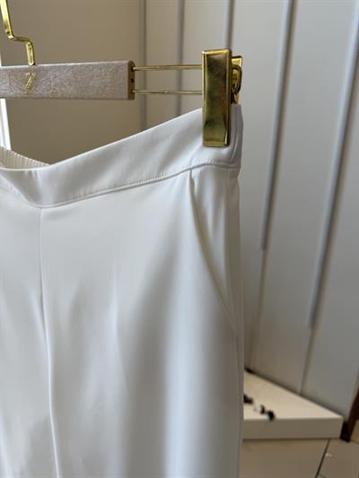 Esilastore Bol Paça Ekru Kumaş Pantolon