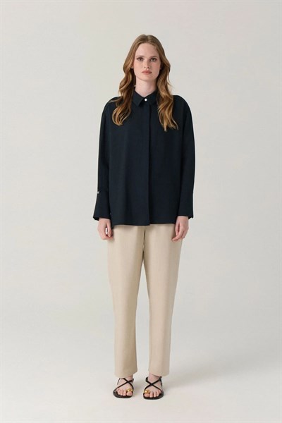 Klasik Yaka Düğmeli Uzun Tunik Lacivert Gömlek 0131