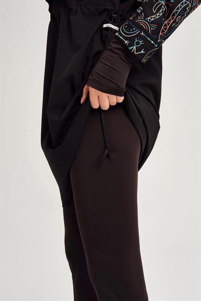 Haşema Tatil Tema Desenli Siyah Yeşil Jileli 5 Parça Tam Tesettür Mayo Takımı 2934