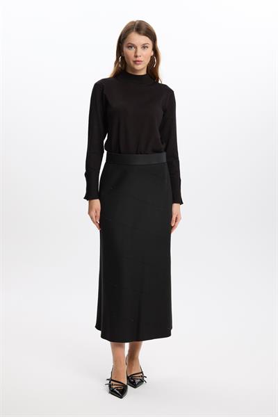 Şerit Detaylı Bej Etek 0165