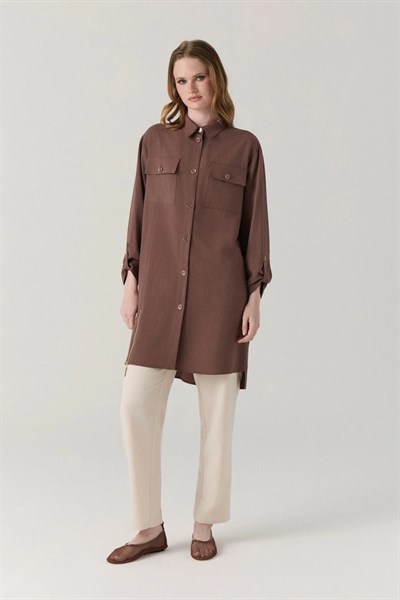 Kapak Cepli Düğme Detaylı Akıcı Kahve Tunik 1655