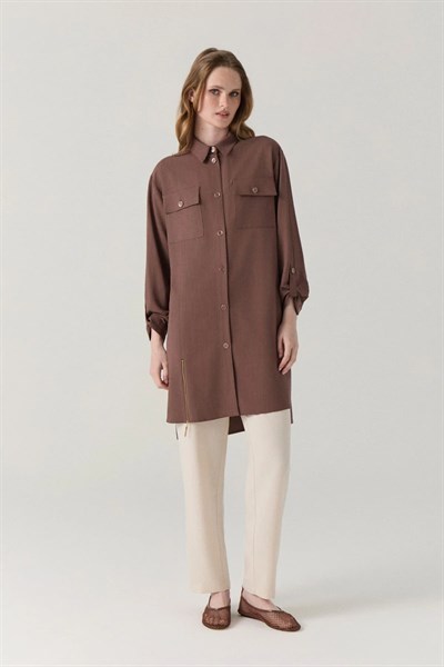 Kapak Cepli Düğme Detaylı Akıcı Kahve Tunik 1655