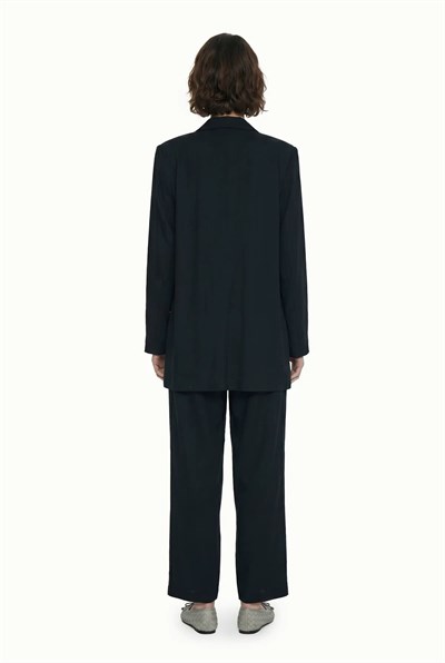 Blazer Yaka Aksesuar Detaylı Takım Lacivert Takım 1952