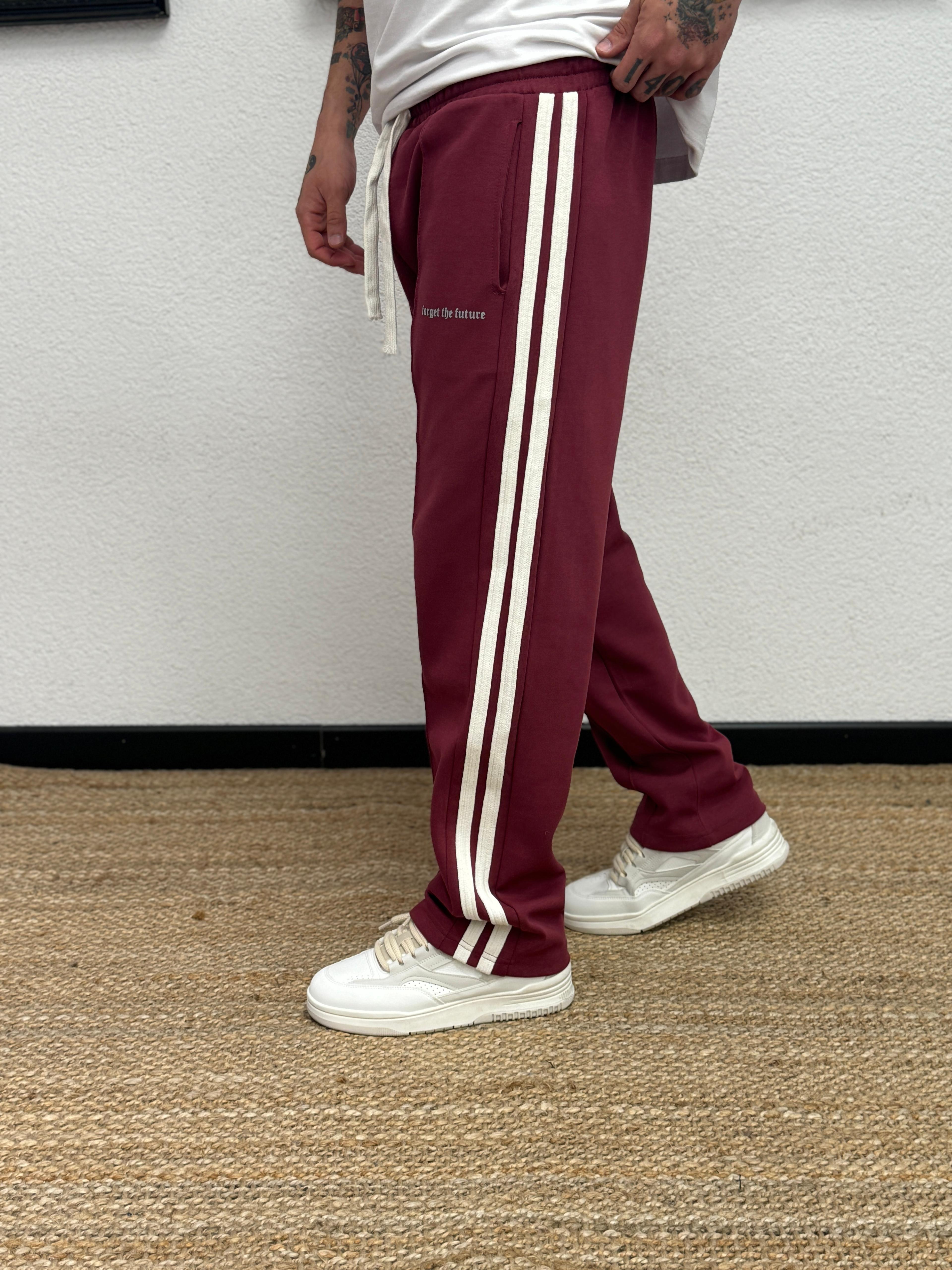  Baggy Rahat Kalıp Yan Şerit Detaylı Bordo Eşofman 