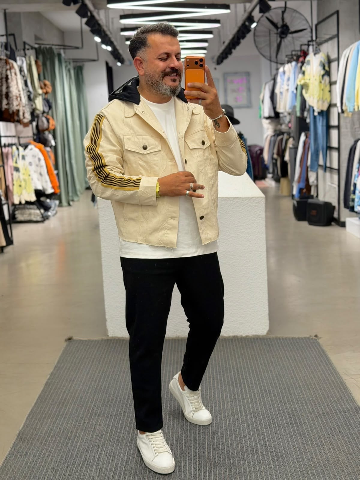 Gabardin Kol Şeritli Desen Ceket Bej