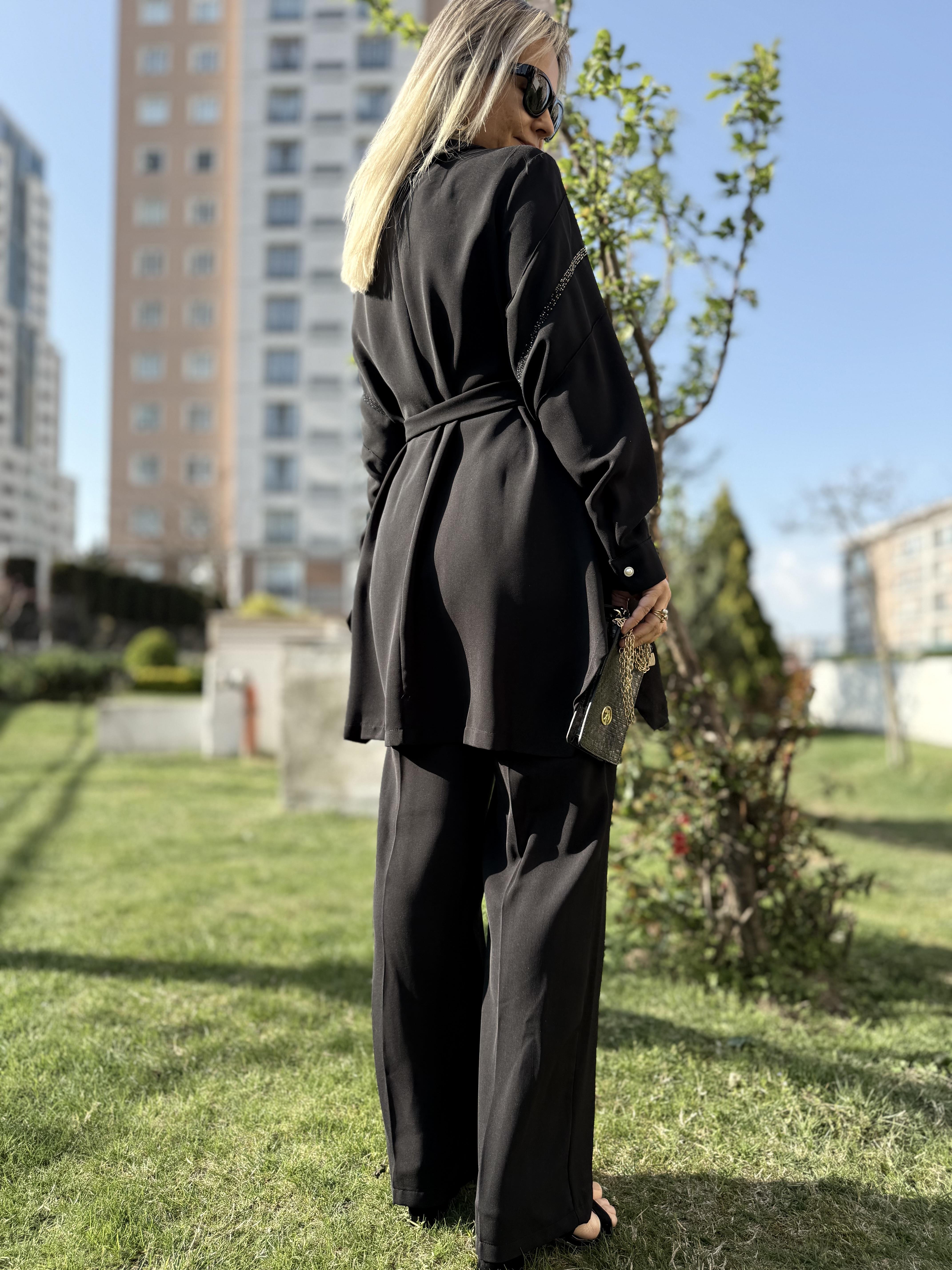 Linda Kumaş Taş Baskı Detaylı Tasarım İkili Takım Tunik ve Pantolon İkili Takım