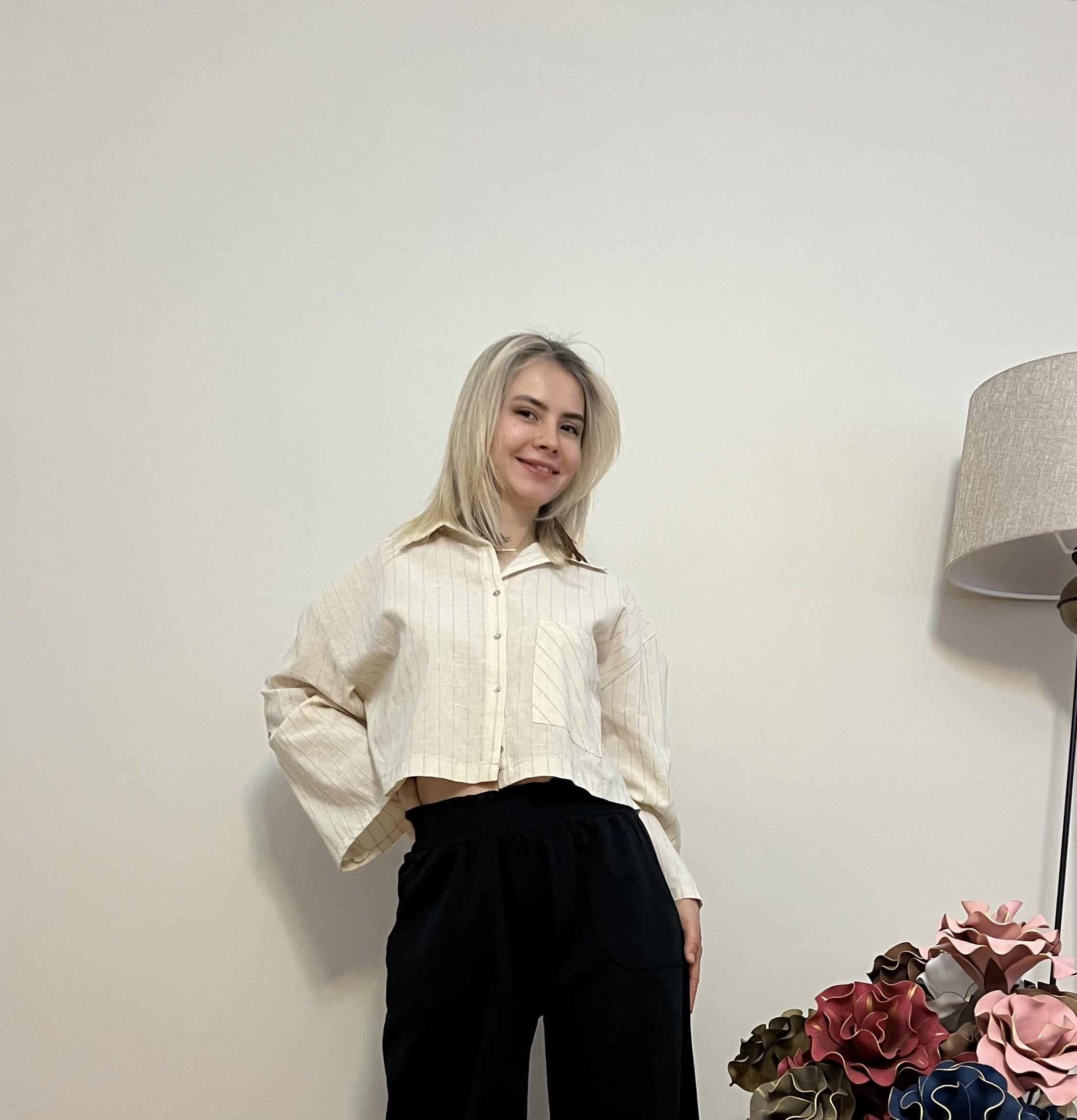 Kadın Çizgili Oversize Keten Gömlek – Tek Ebat Crop Salaş Gömlek