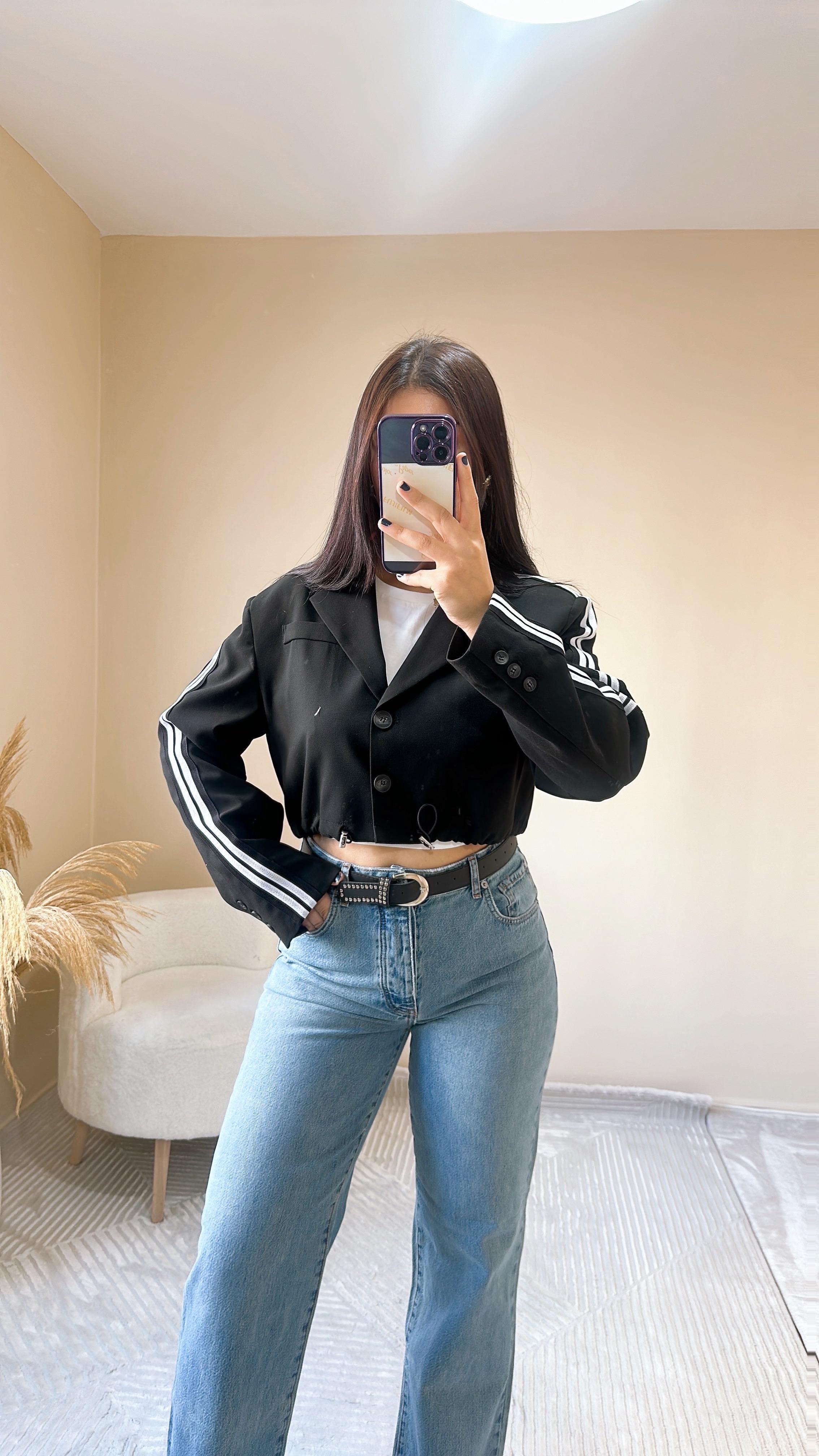 Betty Kolları Şeritli Mini Ceket