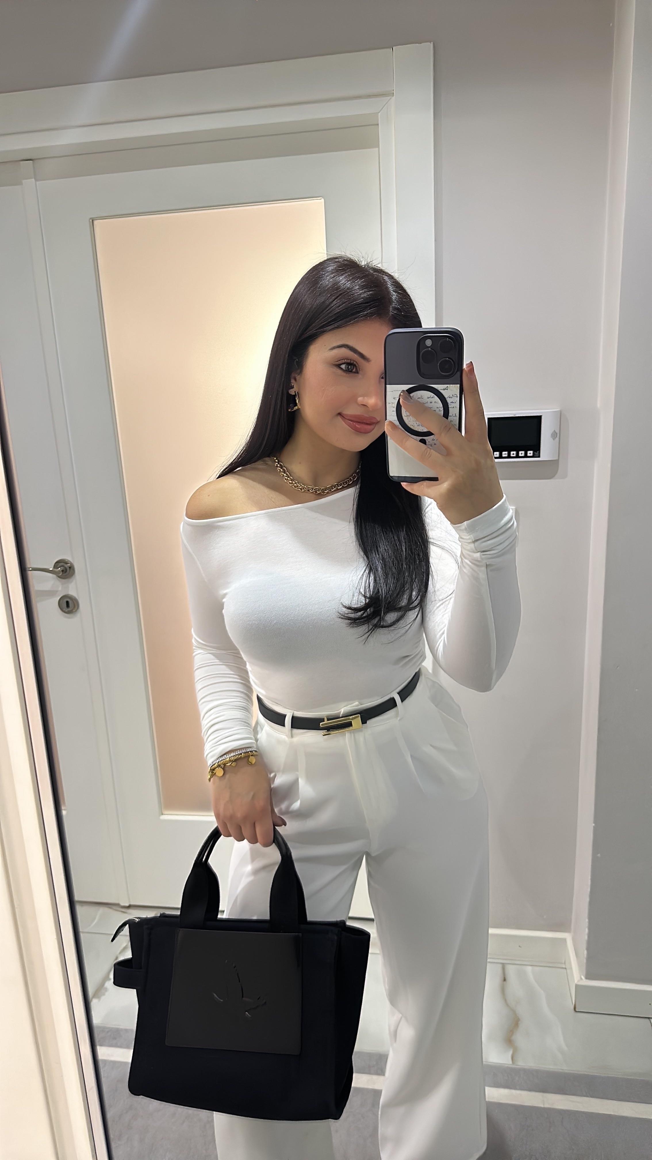 Talya Marka Model Degaje Yaka Bluz - Beyaz