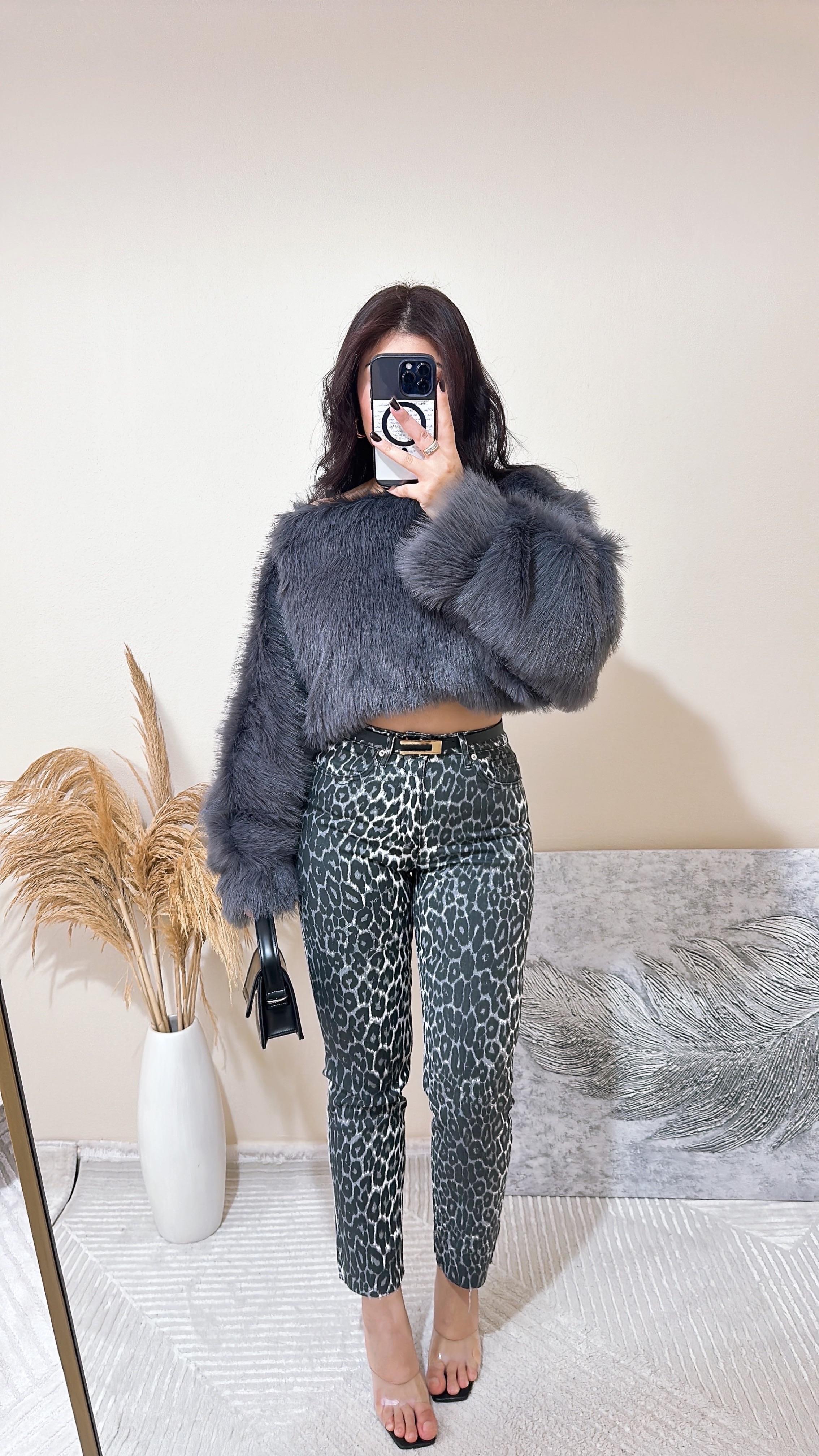 Yesica Leopar Boyfit Jean 