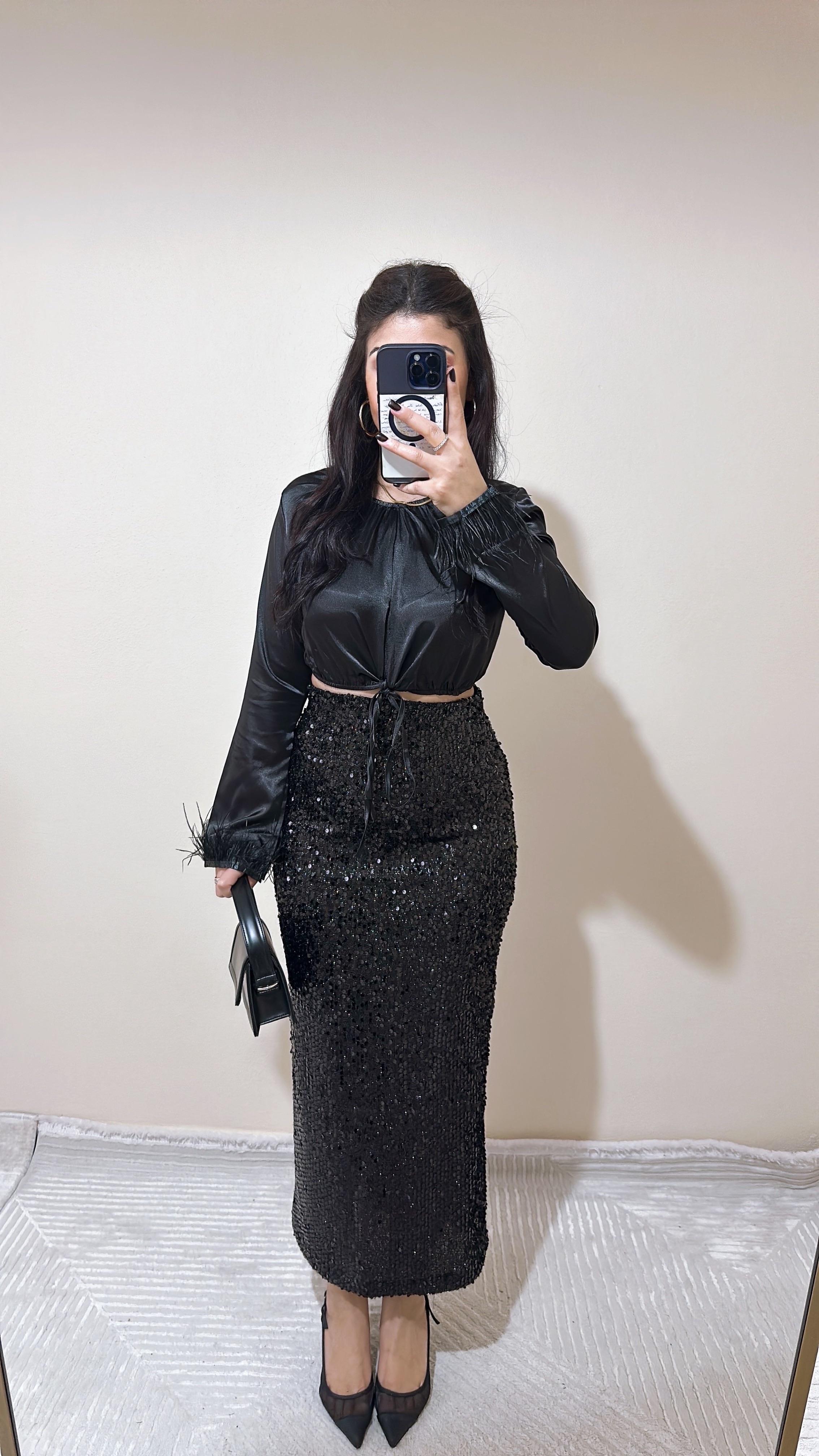 Elly Siyah Pulpayet Maxi Etek