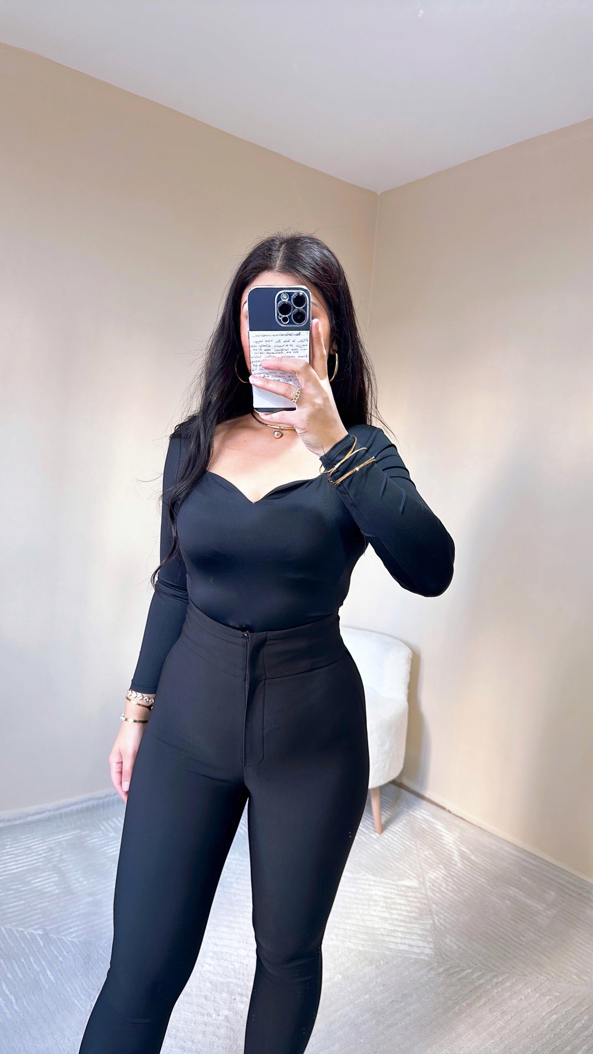 Healt Kalp Yaka Siyah Bodysuit