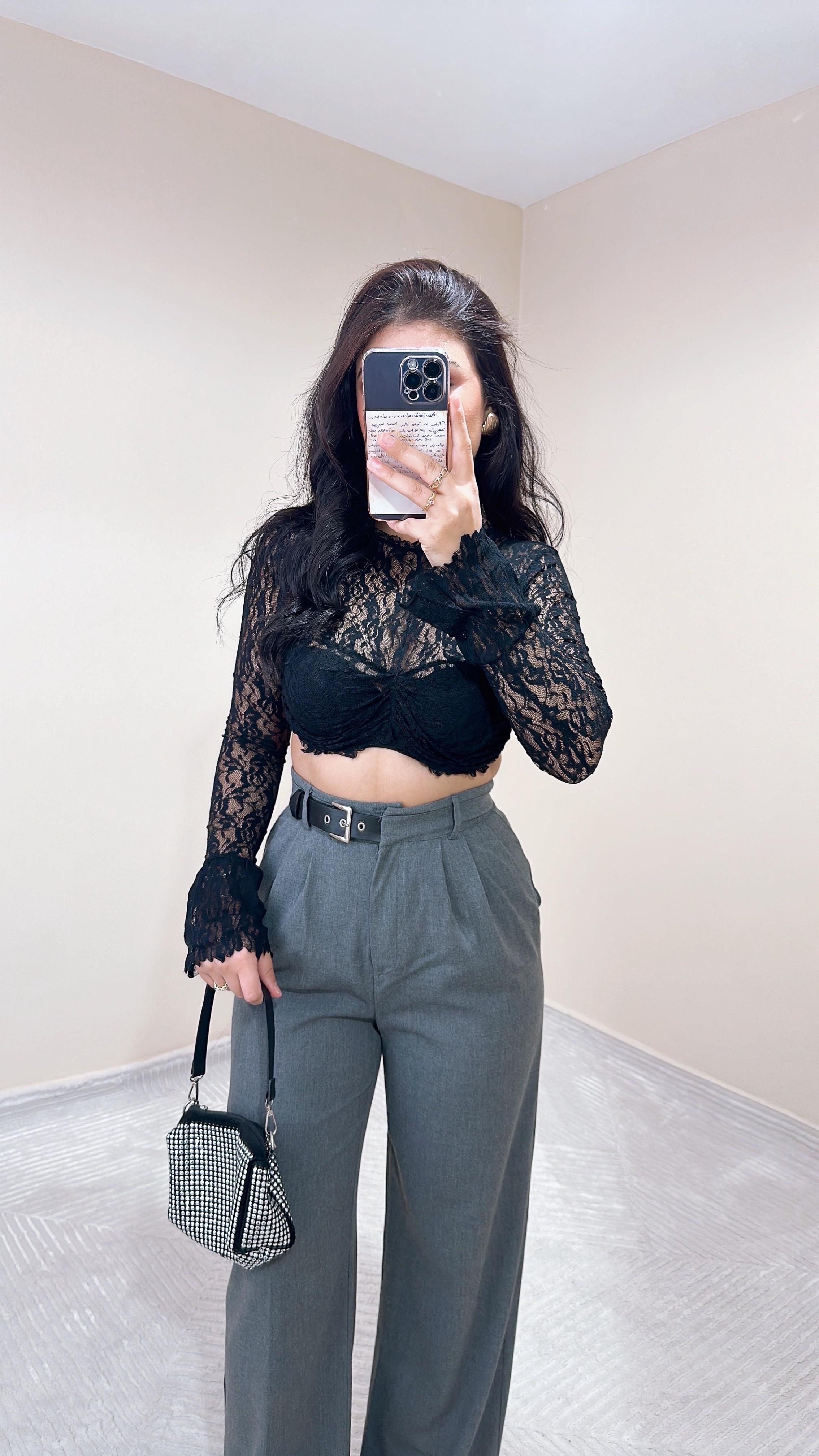 Perla Dantelli Siyah Crop