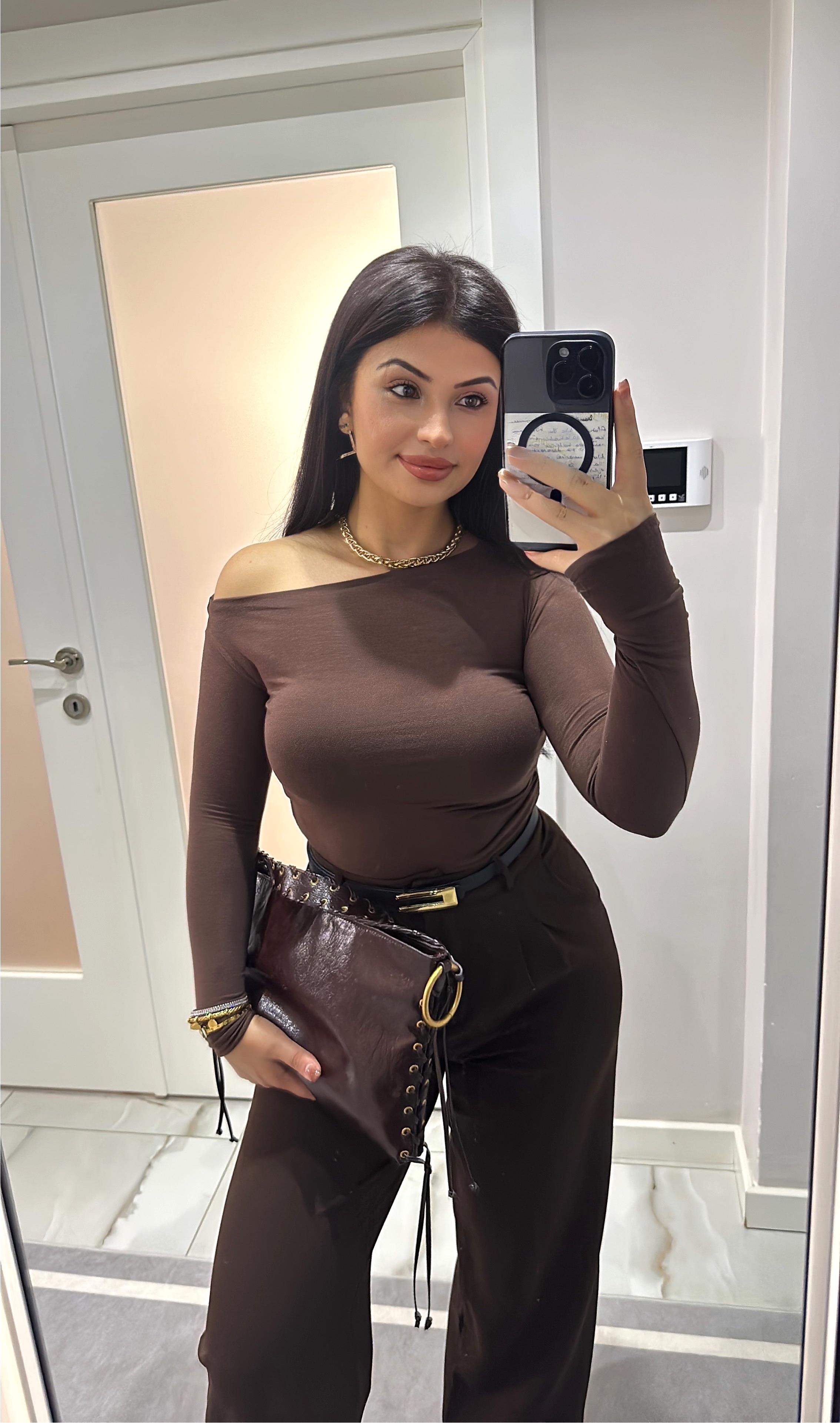 Talya Marka Model Degaje Yaka Bluz - Kahve